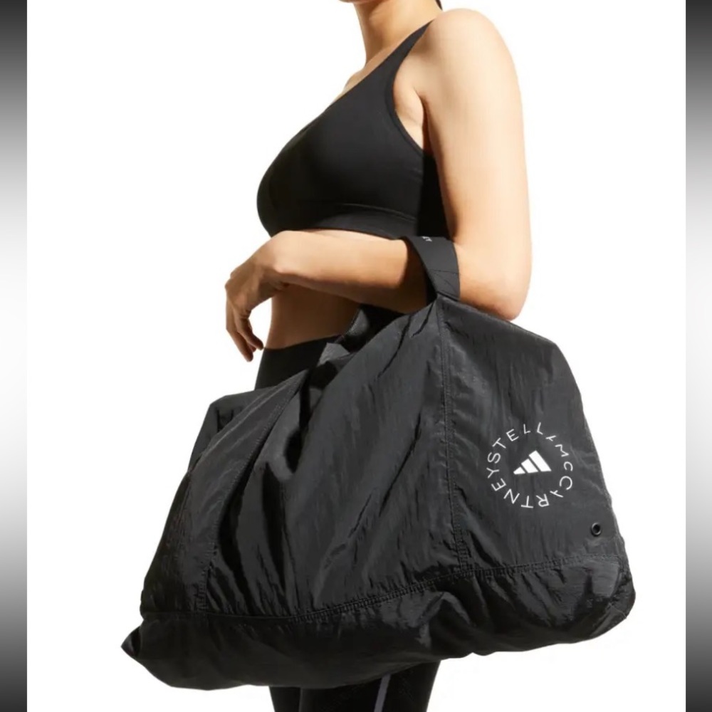 🖤NWT Adidas By Stella McCartney
Active Tote Bag
